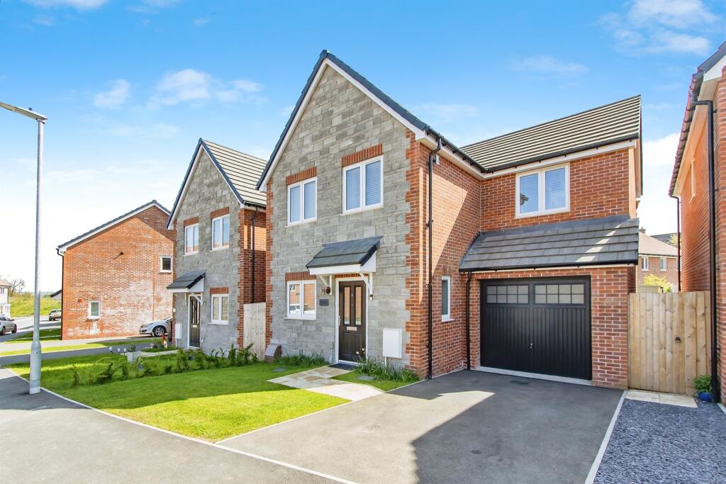 Valley Road, Templecombe
