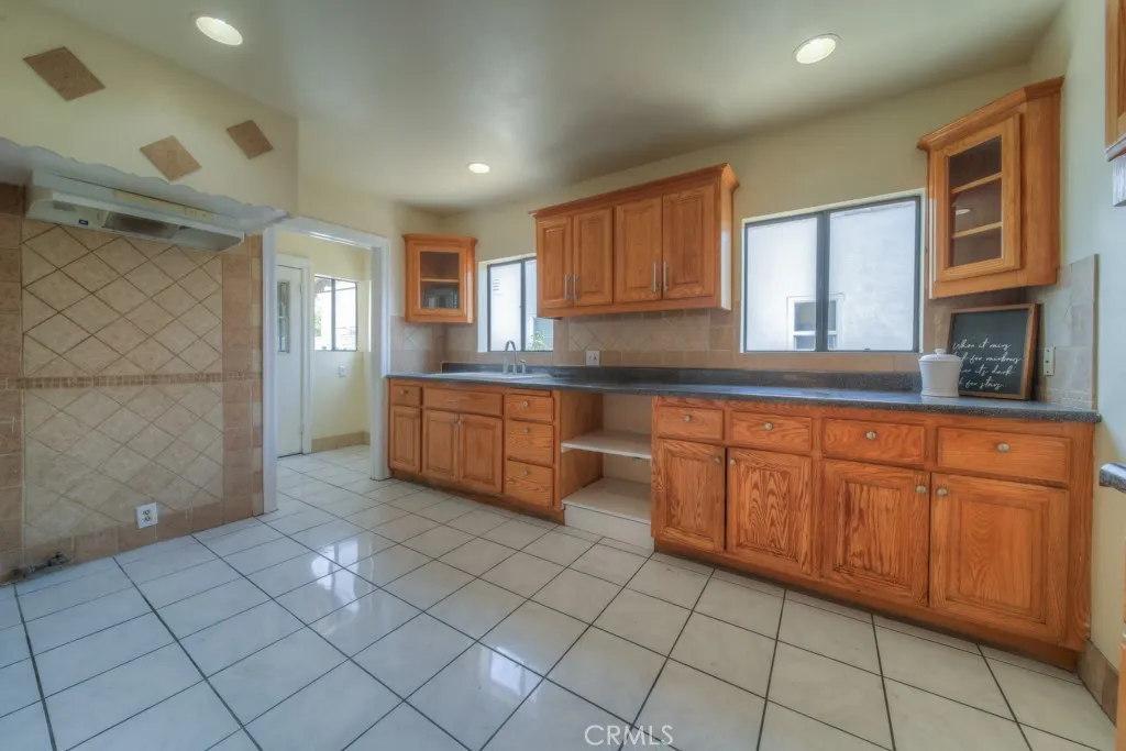 Additional image 34 of 2653 Flower St, Huntington Park, CA 90255
