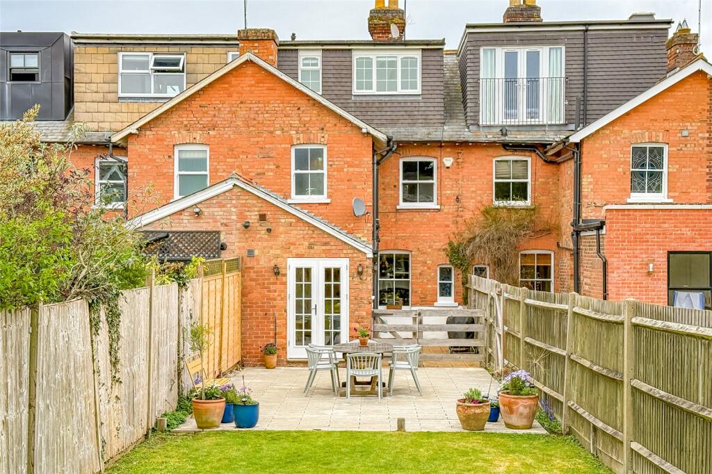 Additional image 32 of Luton Road, Harpenden, Hertfordshire, AL5