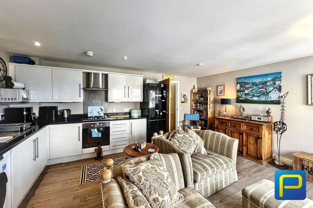 Additional image 2 of 2 bed flat for saleTurner Street, Amble NE65