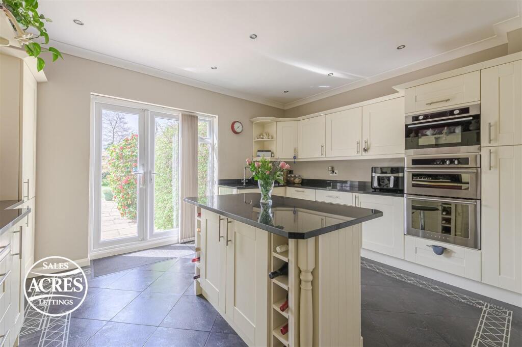 Additional image 7 of Pilkington Avenue, Sutton Coldfield