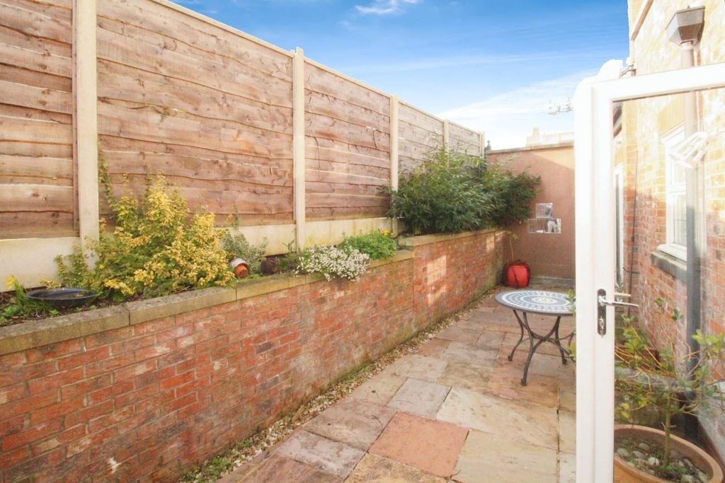 Additional image 21 of 3 bed semi-detached house for saleMoss Lane, Alderley Edge, Cheshire SK9