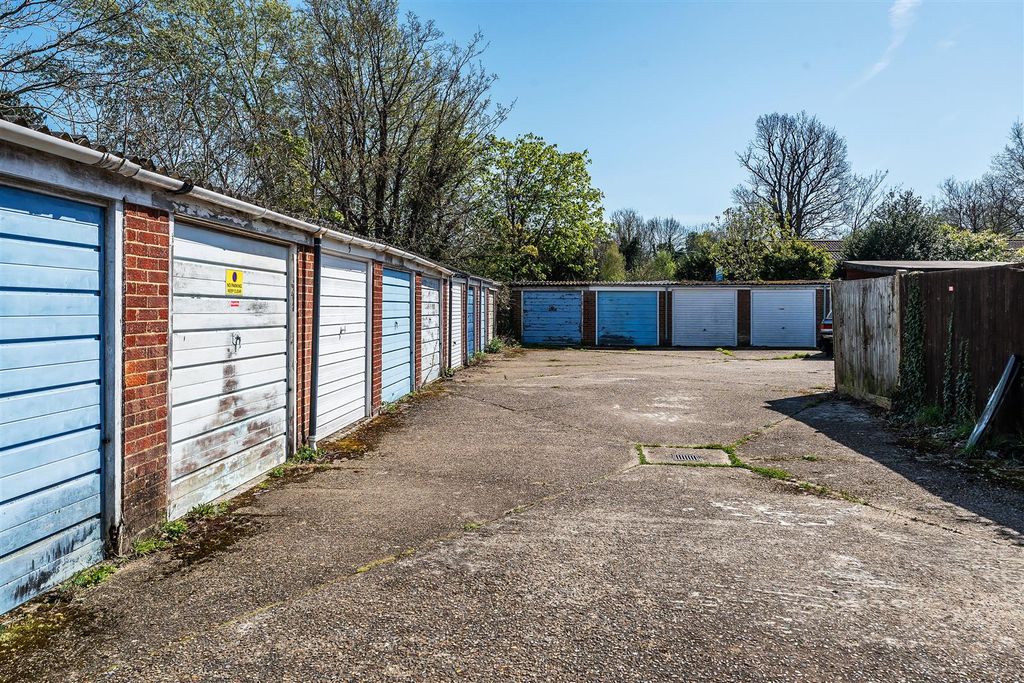 Additional image 7 of 2 bed maisonette for saleMoat Court, Ashtead KT21