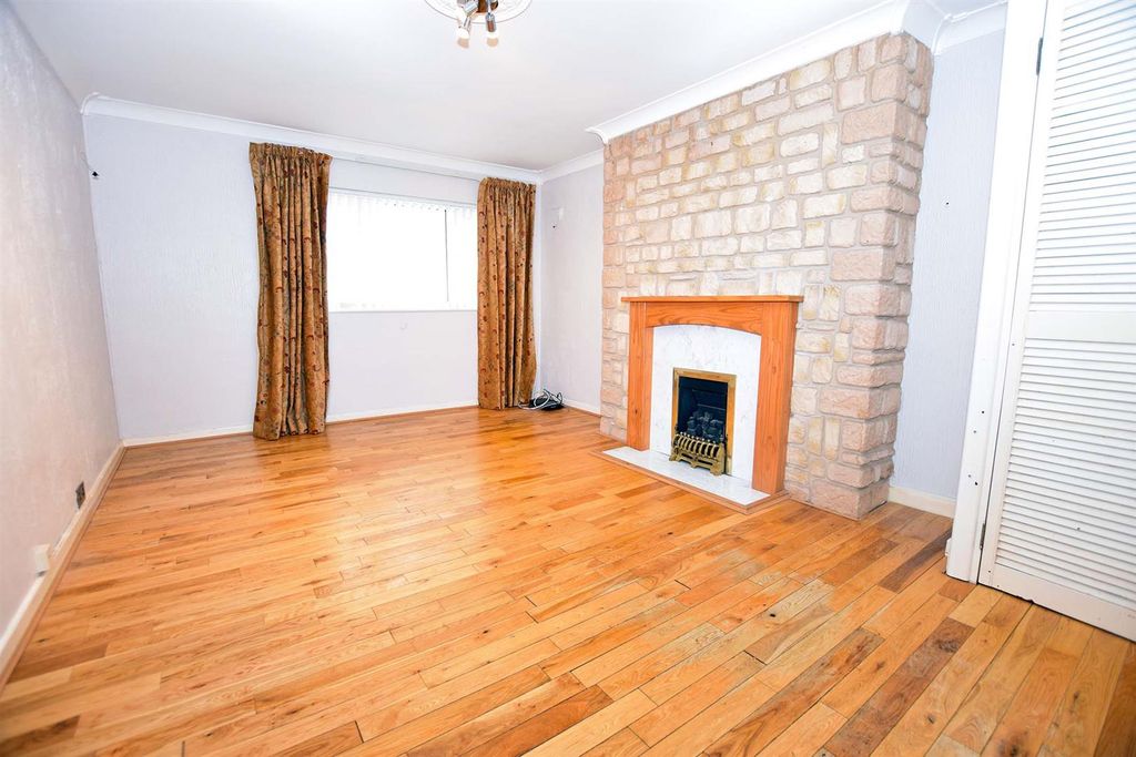 Additional image 2 of 2 bed maisonette for saleMckenzie Road, Chatham ME5