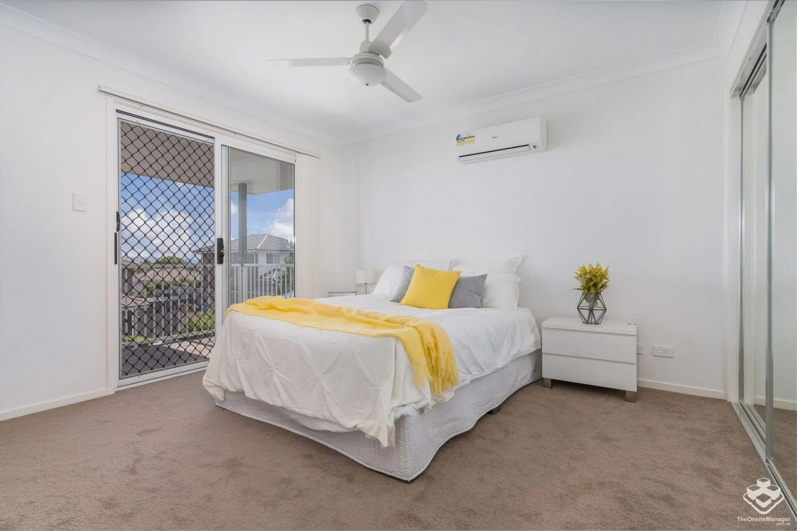 Additional image 8 of ID:21173705/12 Kimberley Close, Redbank Plains QLD 4301