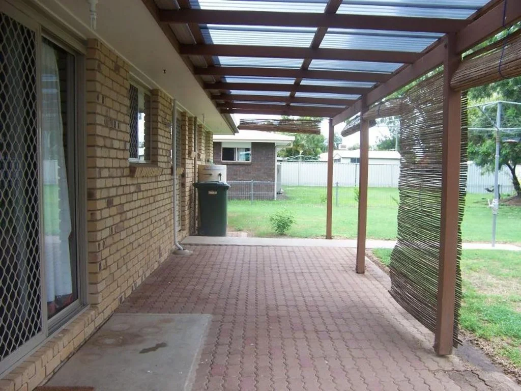 Additional image 3 of 38 White Street, Emerald QLD 4720