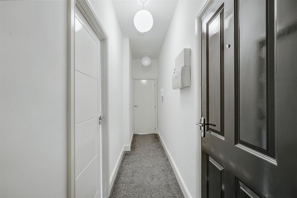 Additional image 5 of 2 bed flat for saleDerby Road, Long Eaton NG10