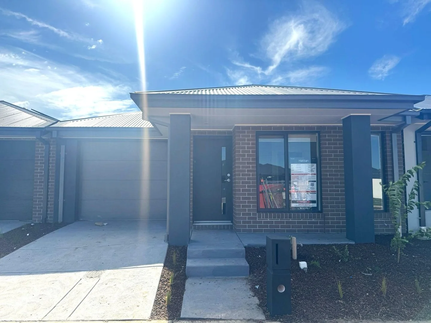 30 Vondel Way, Clyde North VIC 3978