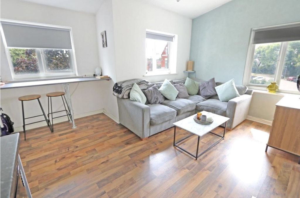 2 bed flat for salePark Road South, Middlesbrough, North Yorkshire TS5