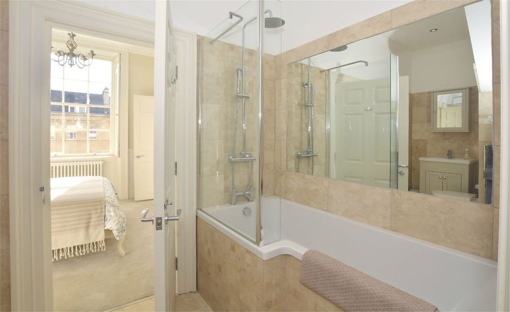 Additional image 6 of 2 bed flat for saleGreat Pulteney Street, Bath BA2