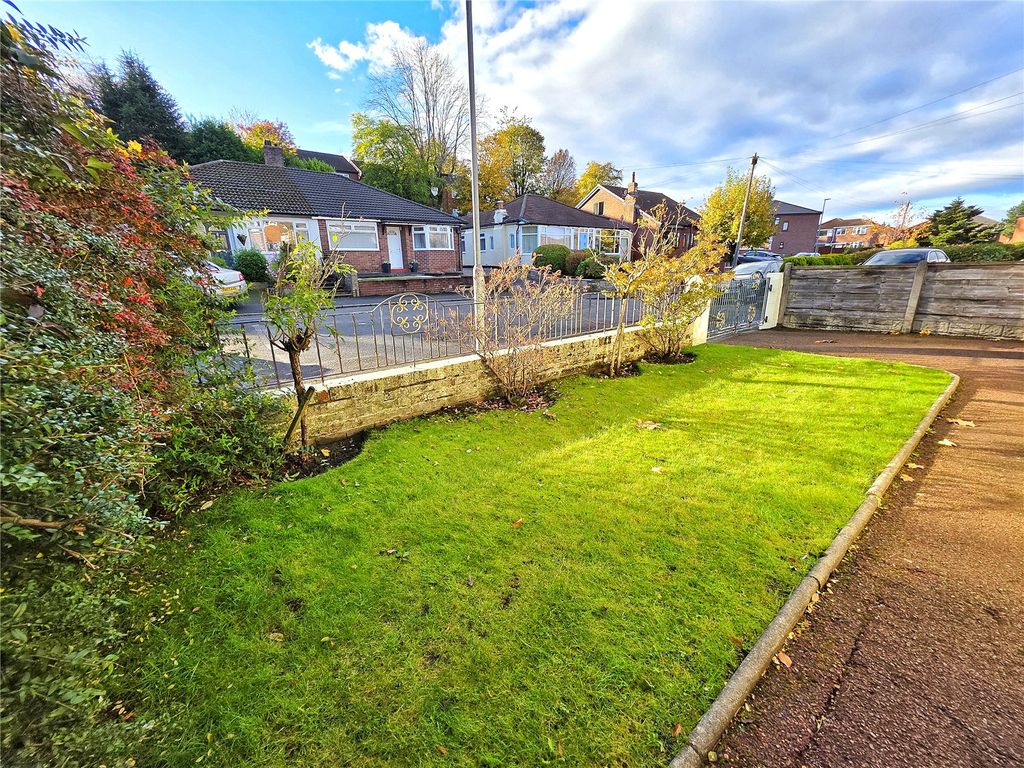Additional image 15 of 2 bed detached bungalow for saleHunt Avenue, Ashton-Under-Lyne, Greater Manchester OL7