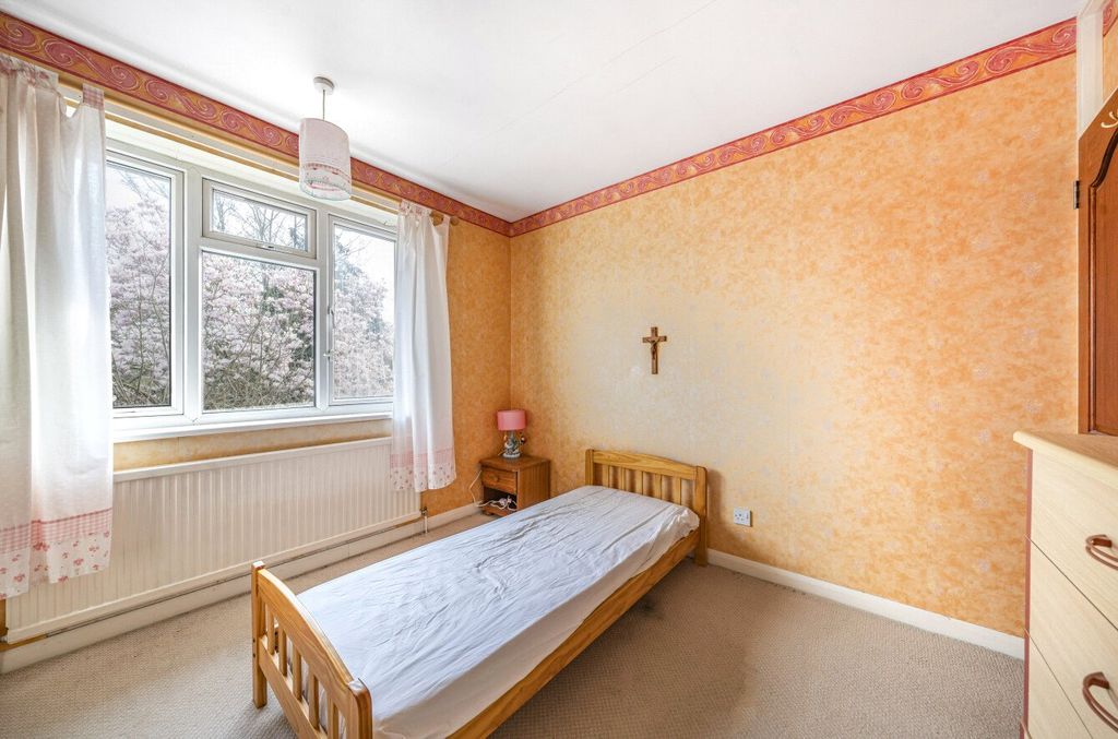 Additional image 9 of 5 bed detached house for saleTrowley Rise, Abbots Langley, Hertfordshire WD5