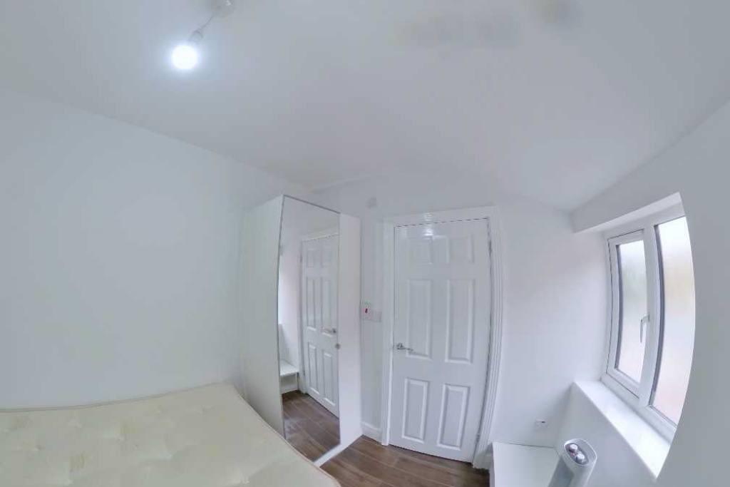 Additional image 3 of Vicarage Road, B14