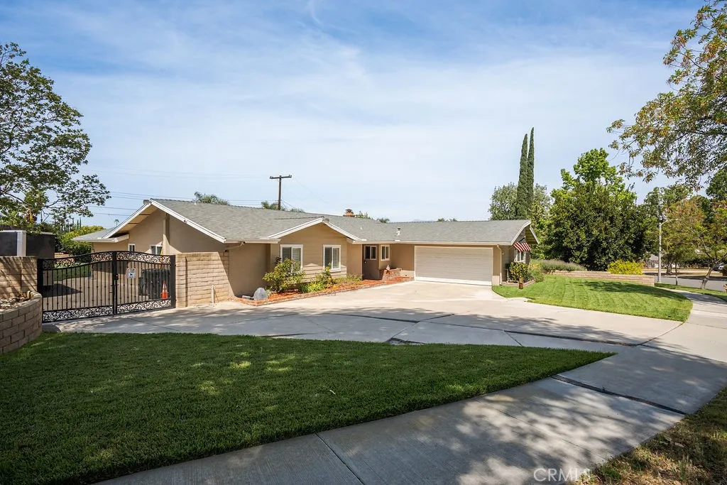 6023 Academy Ave, Riverside, CA 92506 photo 5