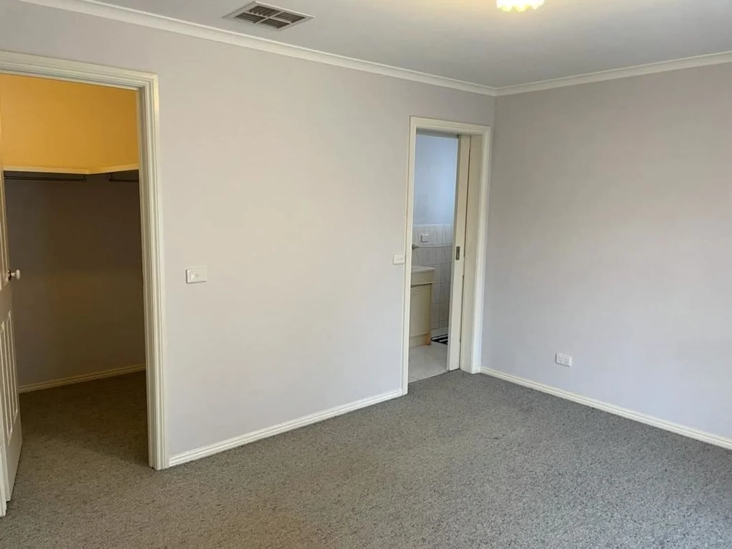 Additional image 8 of 1/21 Fairhills Parade, Glen Waverley VIC 3150