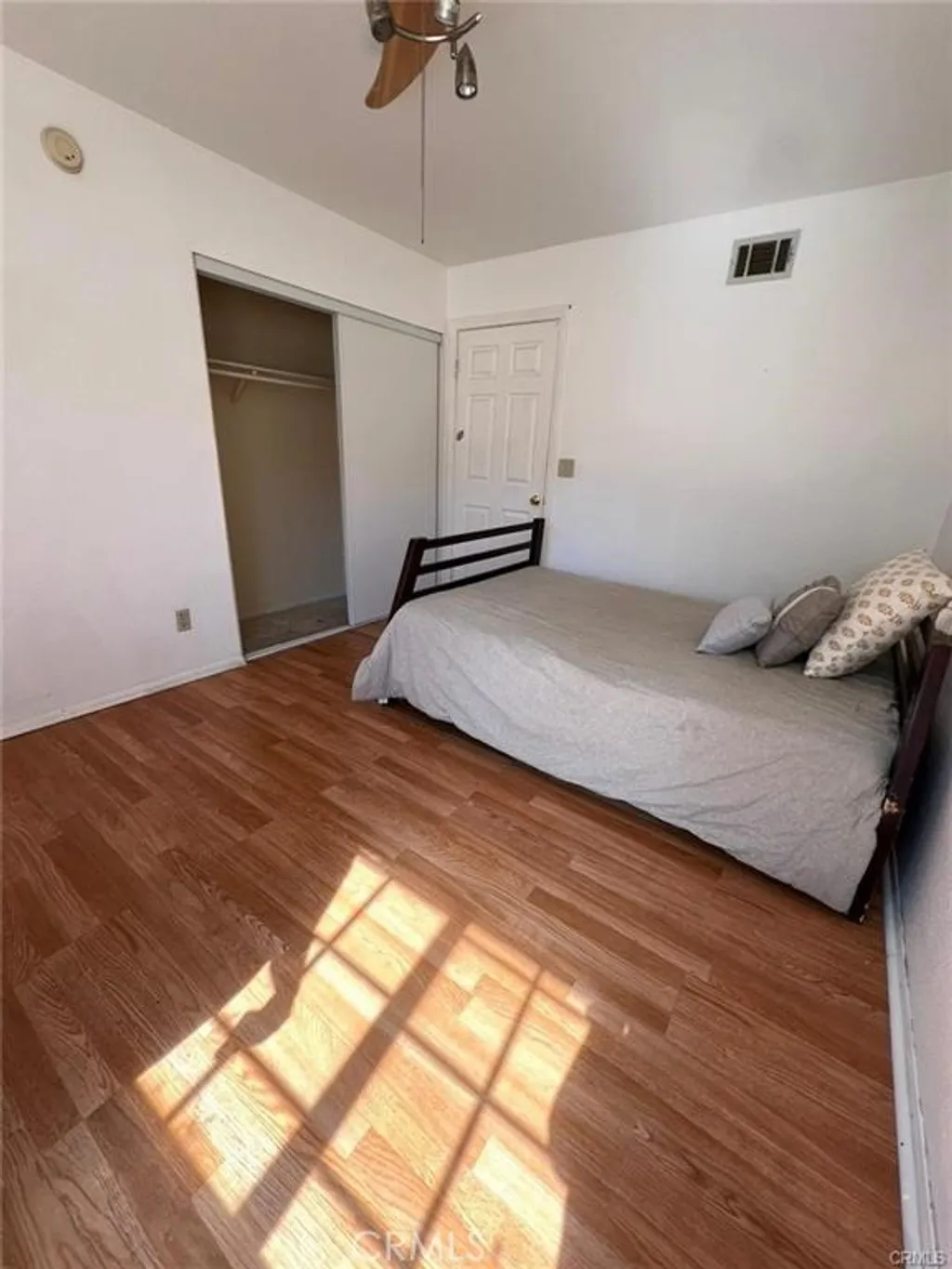 5115 Claro Way, Palmdale, CA 93551 photo 4