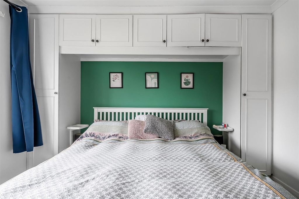 Additional image 24 of 3 bed property for saleGlebe Road, Ashtead KT21