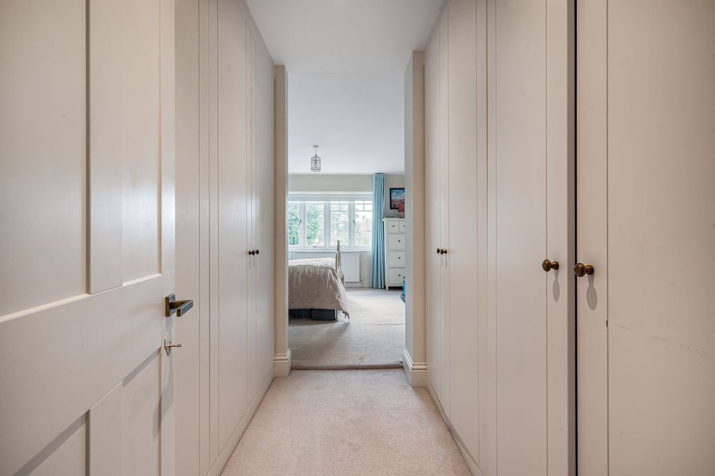 Additional image 14 of 5 bed detached house for saleHarriotts Lane, Ashtead KT21