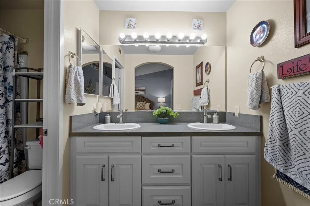 Additional image 79 of 15070 Spring St, Fontana, CA 92335