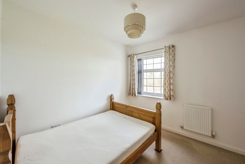 Additional image 7 of 2 bed flat for saleRosso Close, Doncaster, South Yorkshire DN4