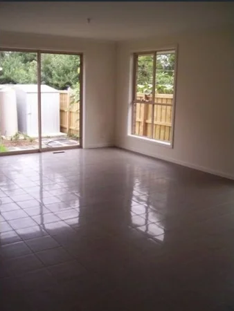 Additional image 3 of 1/5 Pine Tree Avenue, Glen Waverley VIC 3150