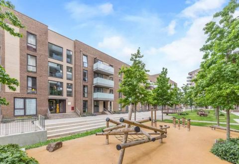 Blair Street, Aberfeldy Village E14