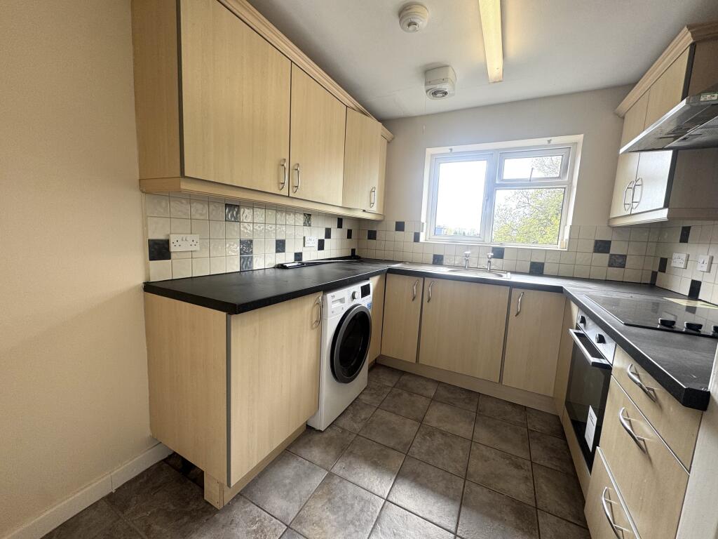Additional image 3 of Beacon Court, B74