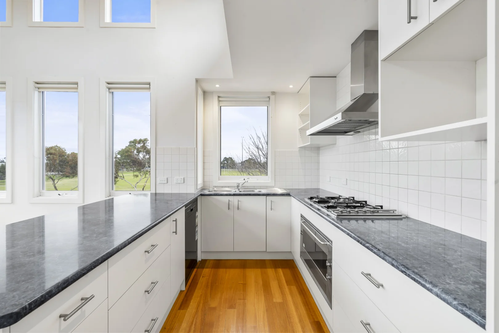 Additional image 2 of 44 Hall Mark Road, Mordialloc VIC 3195
