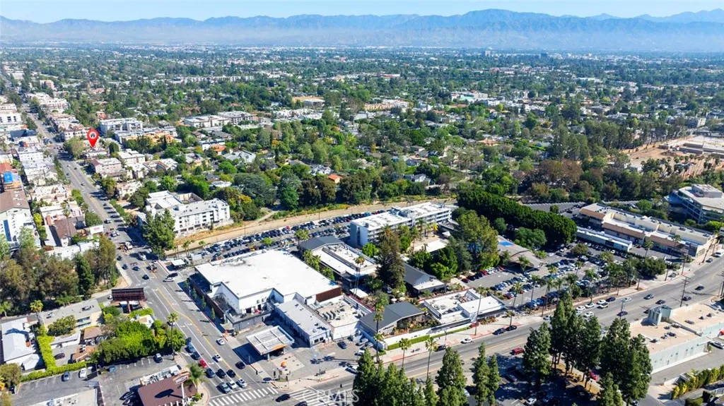 4342 Coldwater Canyon Ave Unit 3, Studio City, CA 91604