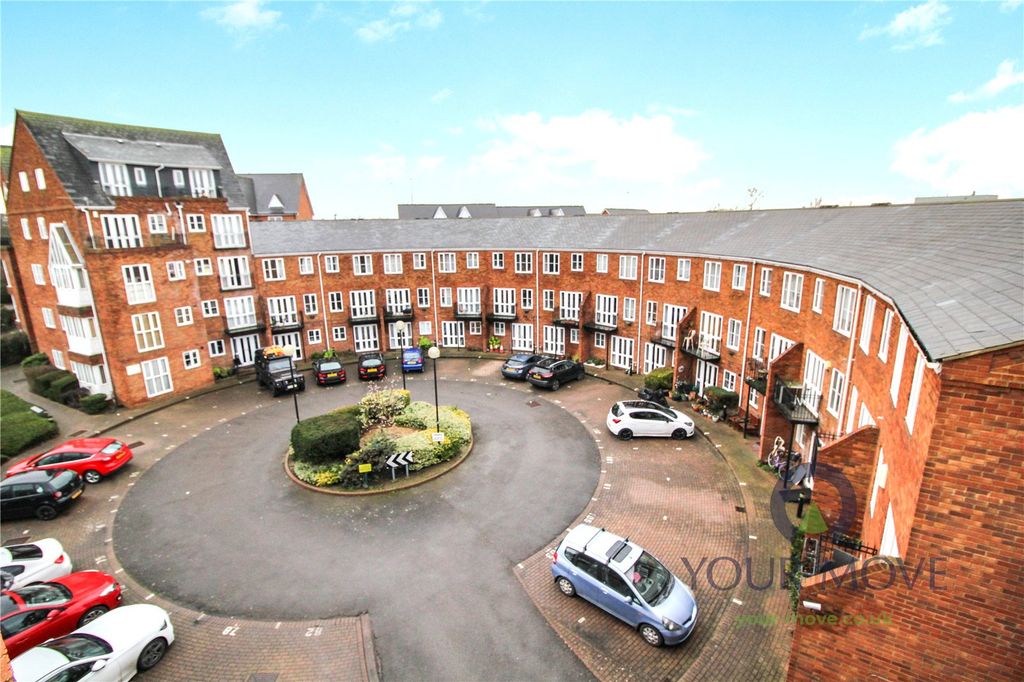Additional image 7 of 3 bed flat for saleSovereigns Quay, Bedford, Bedfordshire MK40
