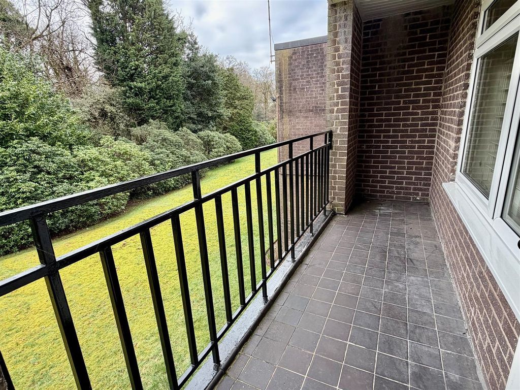 Additional image 14 of 2 bed flat for saleBradgate Road, Altrincham WA14