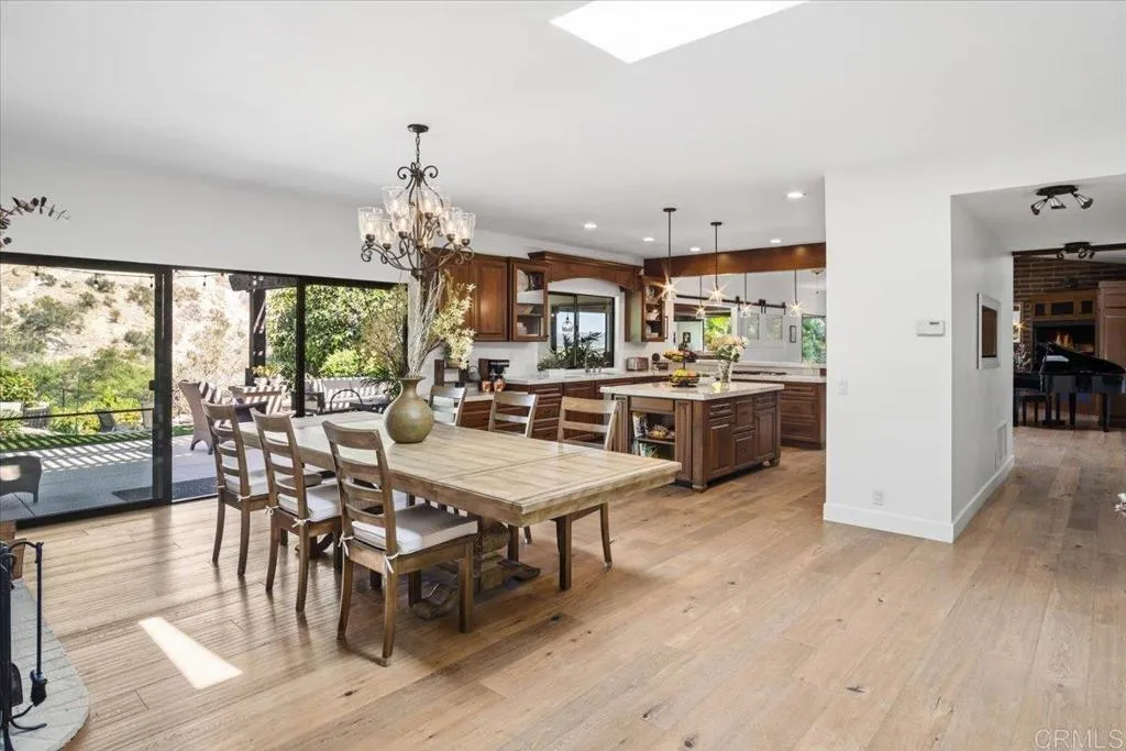 Additional image 71 of 734 Avocado Ct, Del Mar, CA 92014