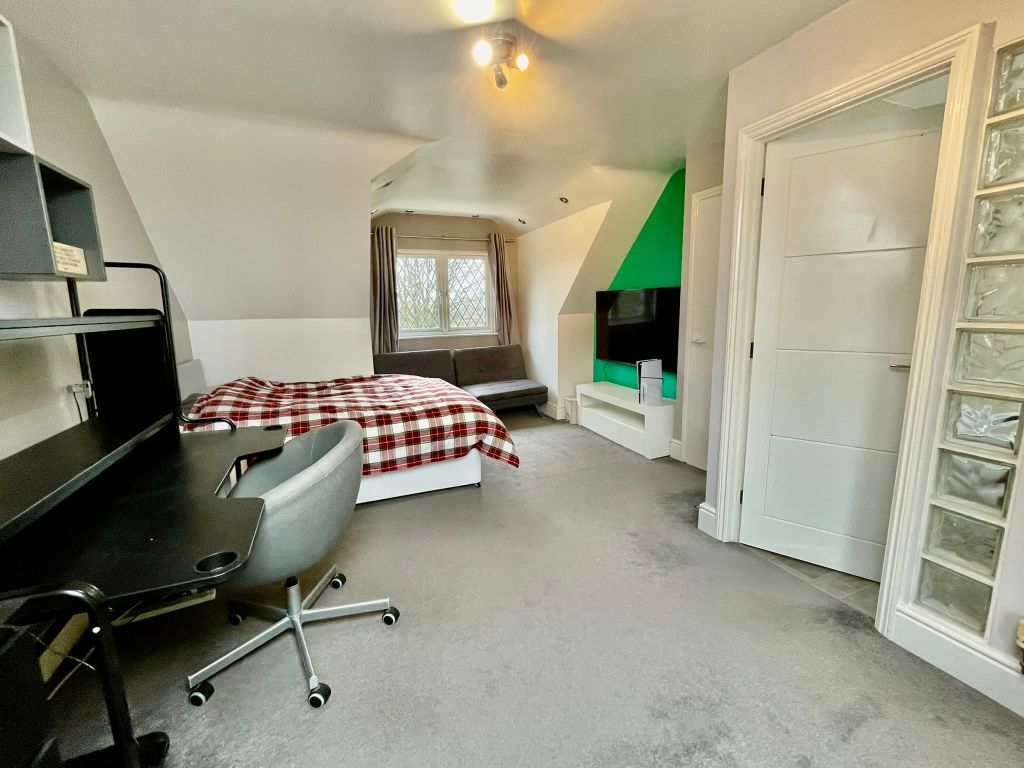 Additional image 15 of 3 bed semi-detached house for saleMill Close, Biggleswade SG18