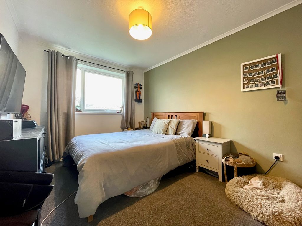 Additional image 7 of 1 bed flat for saleBlack Rocks Avenue, Matlock DE4