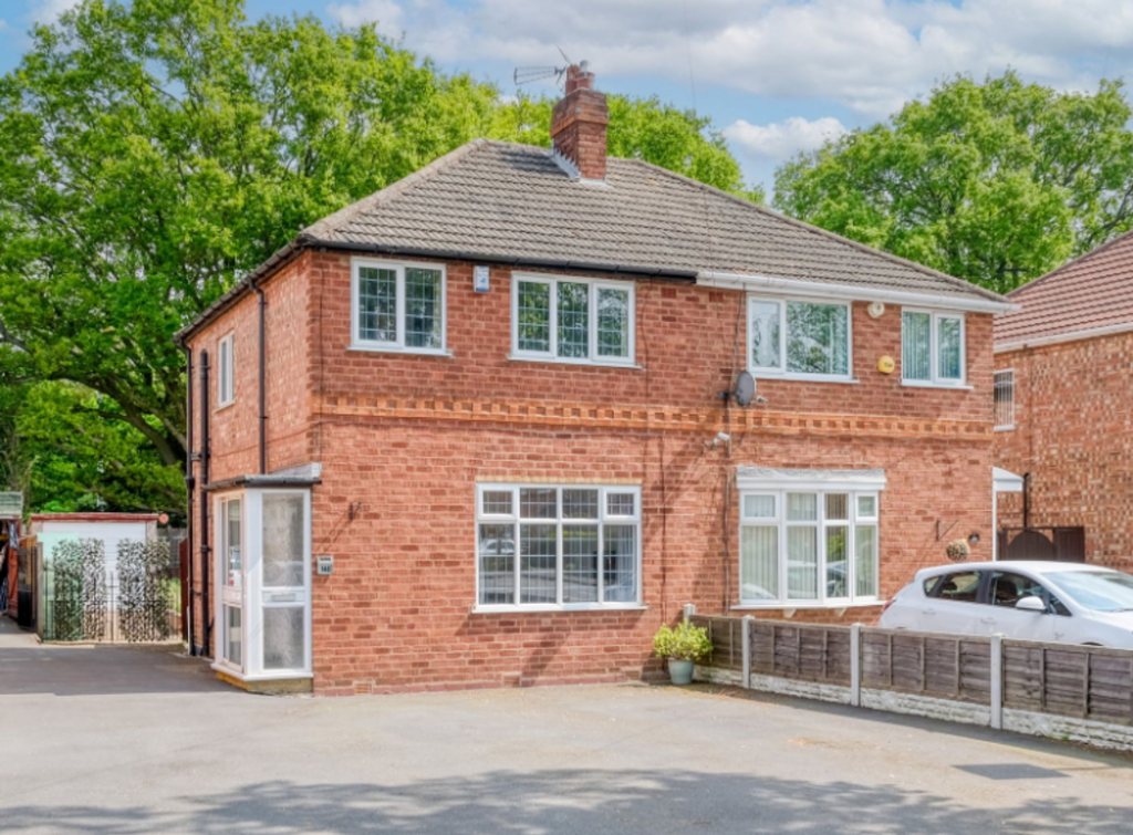 Hurdis Road, Shirley, B90