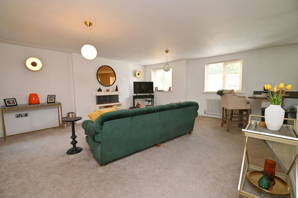 Additional image 7 of 2 bed flat for saleDark Lane, Barnsley S70