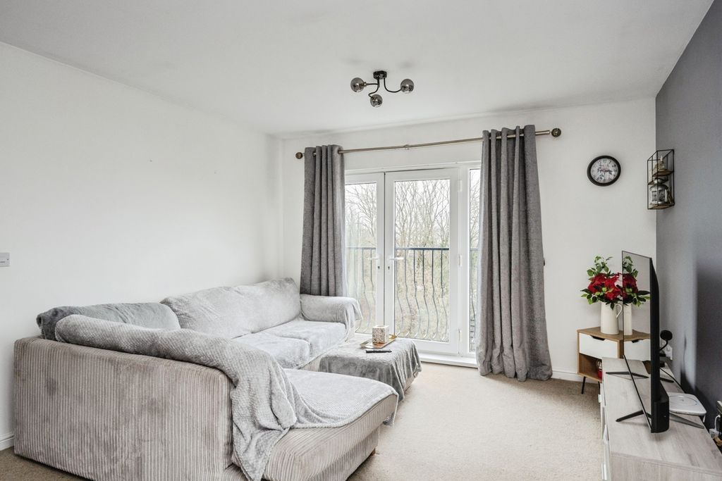Additional image 2 of 2 bed flat for saleMoorland Green, Gorseinon, Swansea SA4