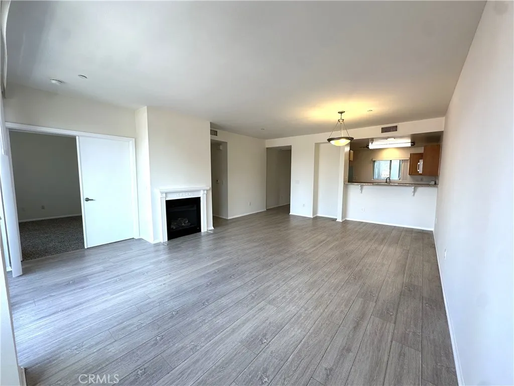 Additional image 8 of 7551 Jordan Ave Unit 304, Canoga Park, CA 91303