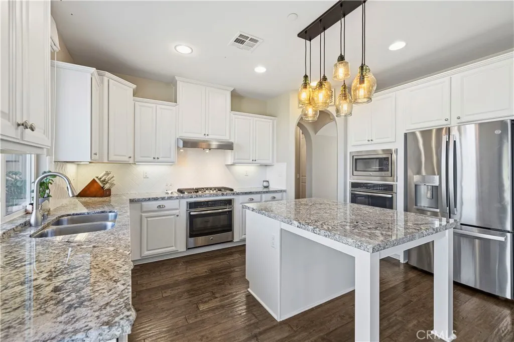 Additional image 2 of 28417 Steel Ln, Valencia, CA 91354