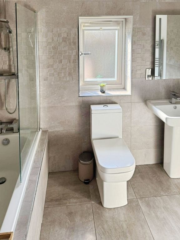 Additional image 19 of 5 bed town house for saleOakwell Croft, Batley WF17