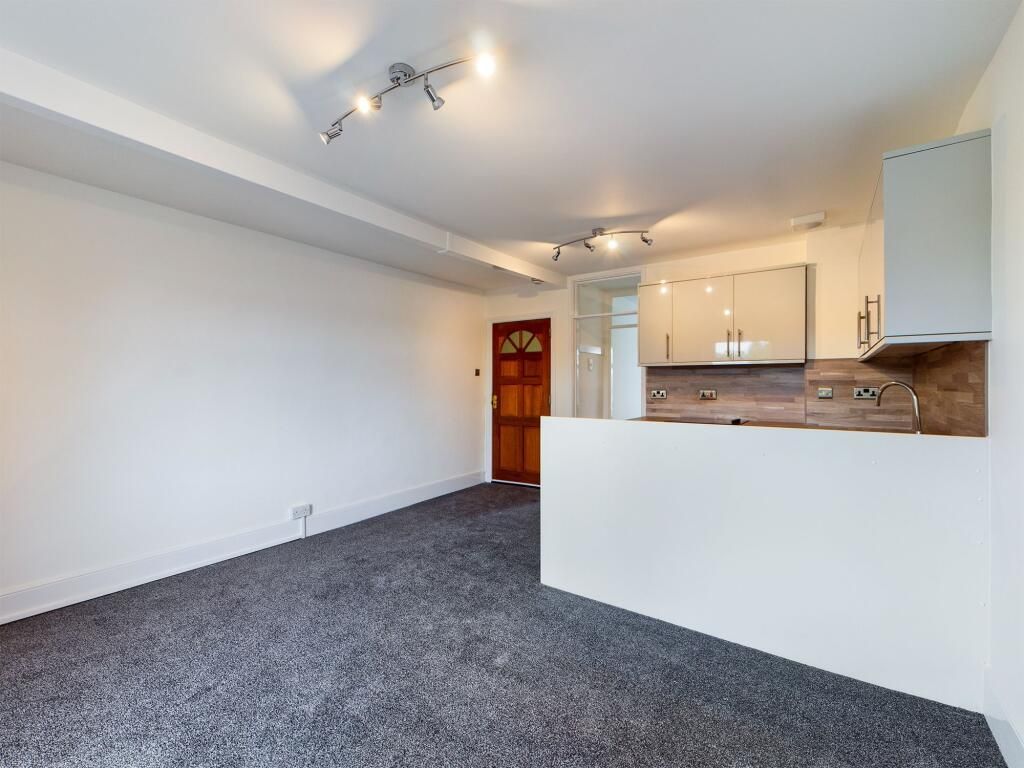 Additional image 4 of 1 bed flat for saleHigh Street, Lydney GL15