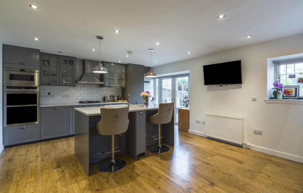 Additional image 2 of 5 bed detached house for sale67 Morningfield Road, Aberdeen AB15