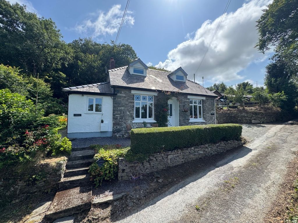 2 bed farm for saleCiliau Aeron, Near Aberaeron SA48