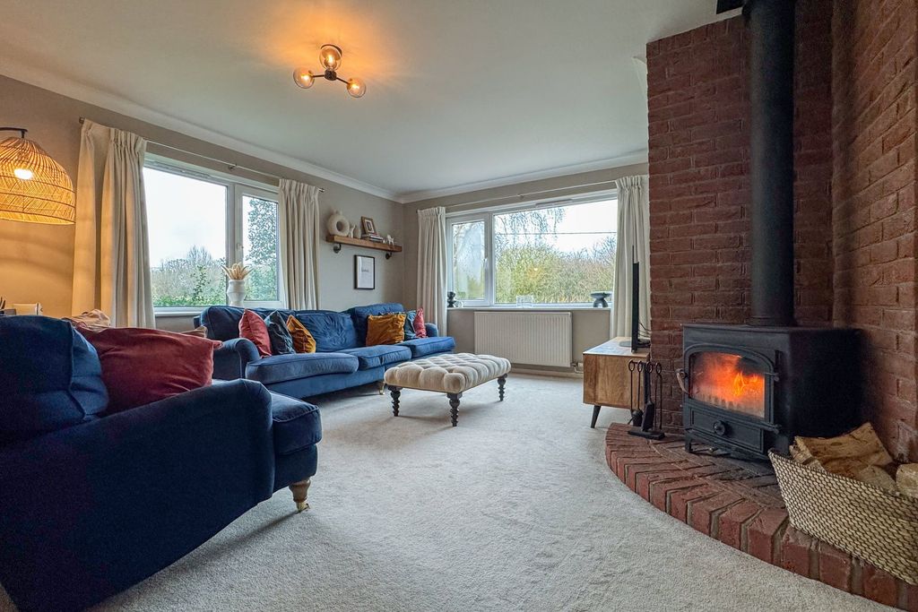 Additional image 2 of 4 bed bungalow for saleTichborne Down, Alresford SO24