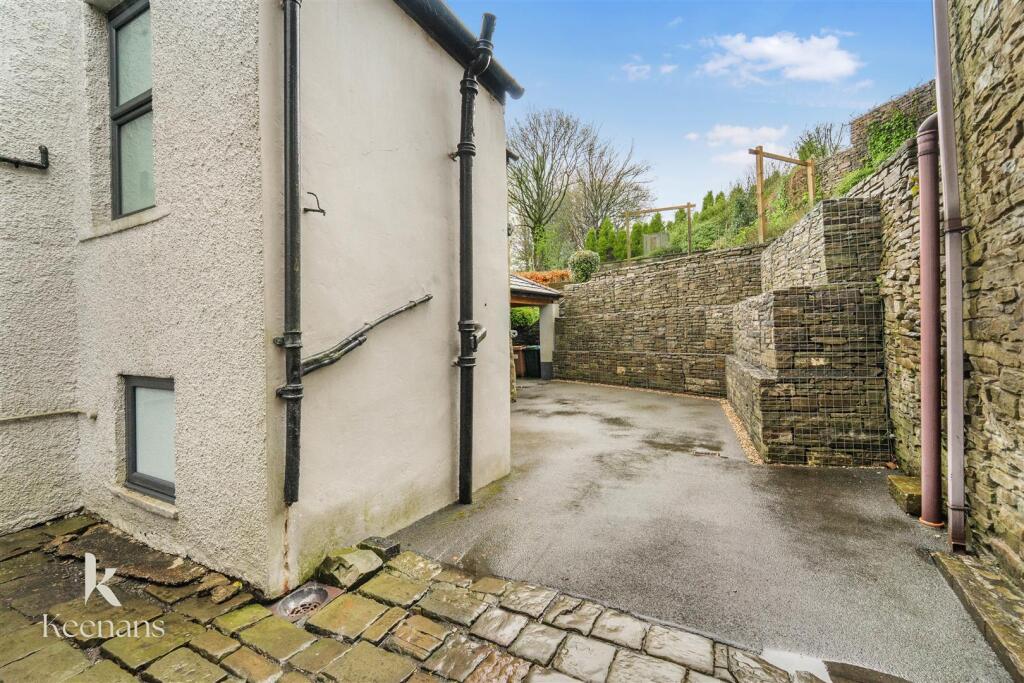 Additional image 49 of Dobbin Lane, Rossendale