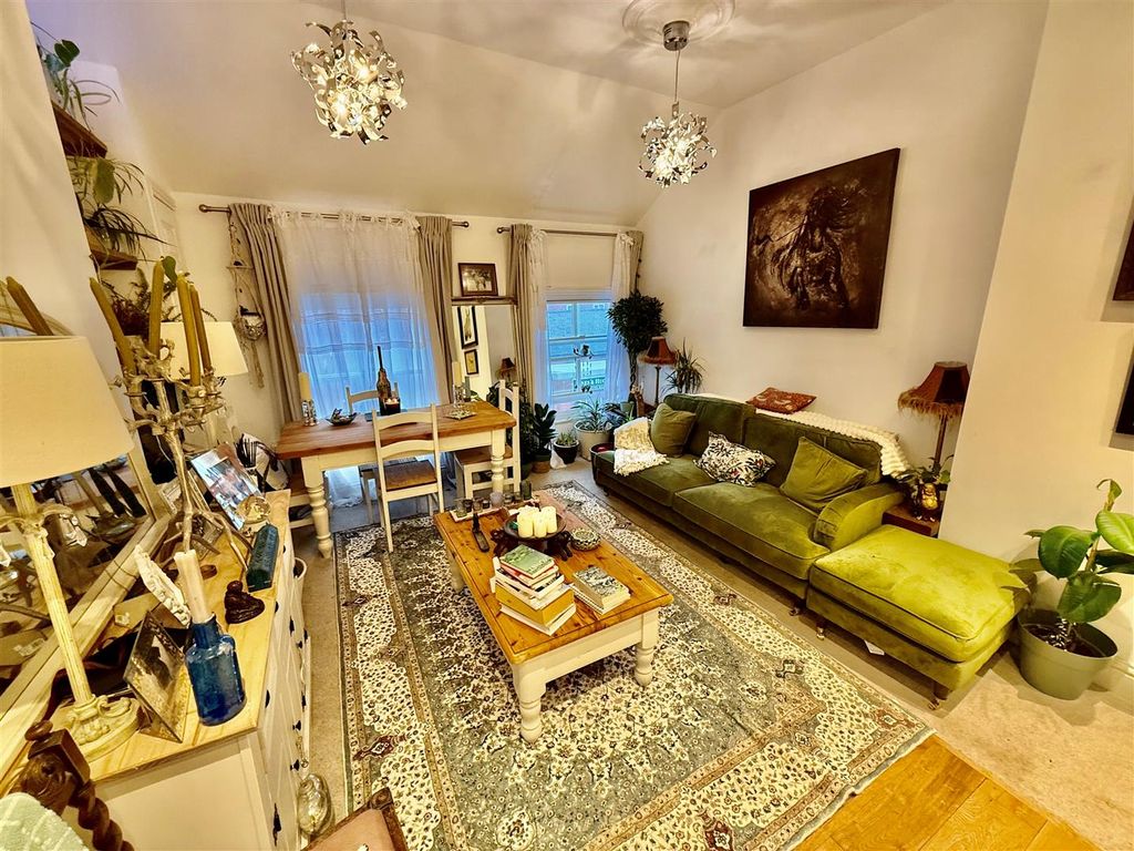 Additional image 7 of 1 bed flat for saleOswald Road, Oswestry SY11