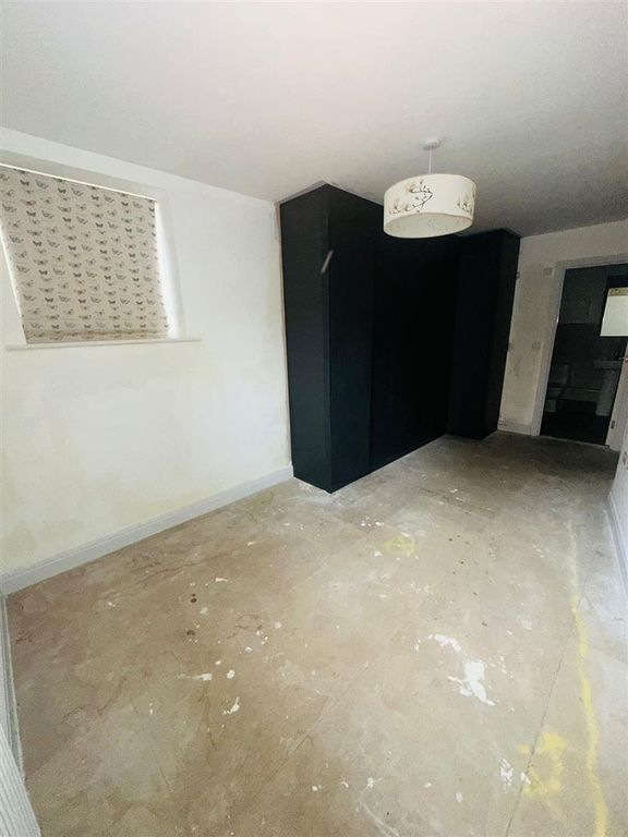 Additional image 5 of 2 bed flat for saleAshley Green, Wortley, Leeds LS12