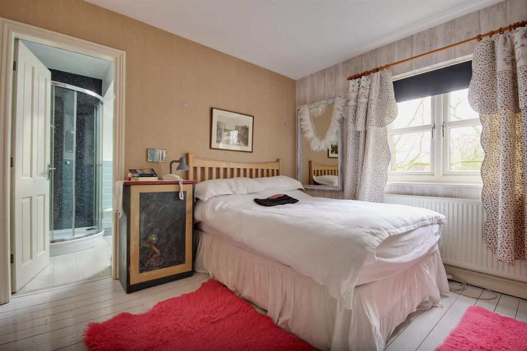 Additional image 6 of 4 bed detached house for saleQueensgate, Beverley HU17