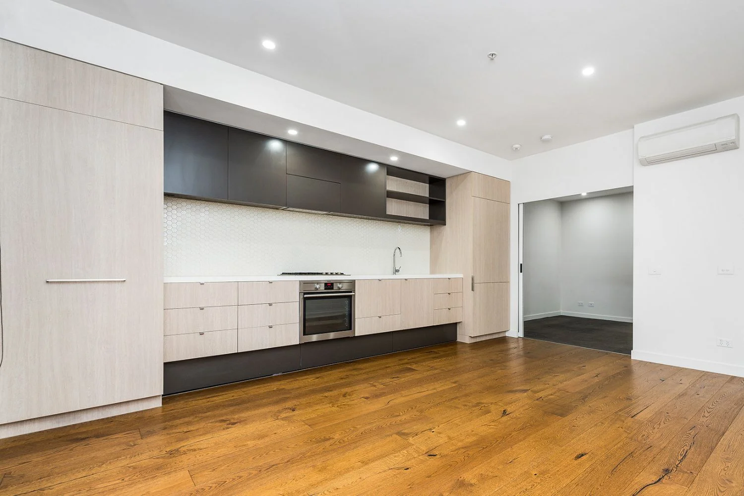 Additional image 4 of 108/16 Anderson Street, West Melbourne VIC 3003