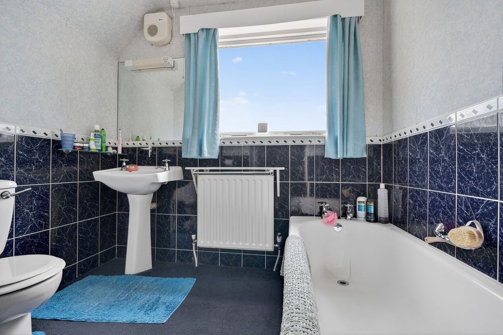 Additional image 15 of 4 bed detached house for saleGisburn Road, Barnoldswick BB18